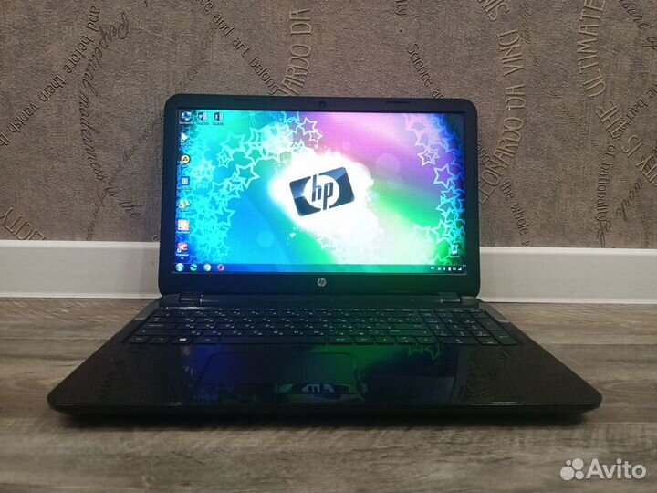 Ноутбук HP 15.6" с 8Gb O3У + SSD