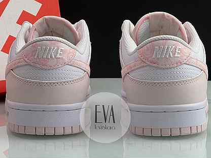 Кроссовки Nike Dunk Low Essential Pink Paisley
