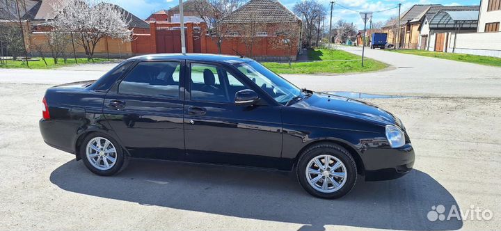LADA Priora 1.6 МТ, 2013, 300 000 км