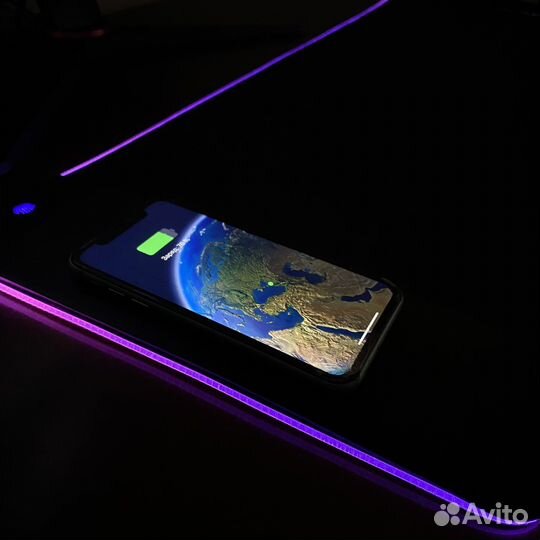 Большой коврик для мыши с зарядкой и подсветкой