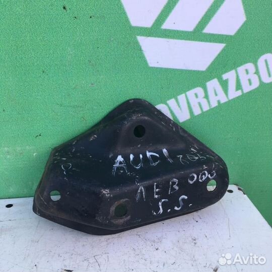Кронштейн двигателя левый Ауди 80 90 Б3