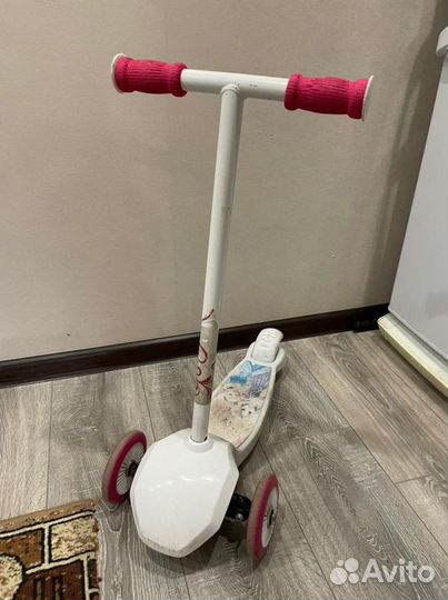 Самокат disney