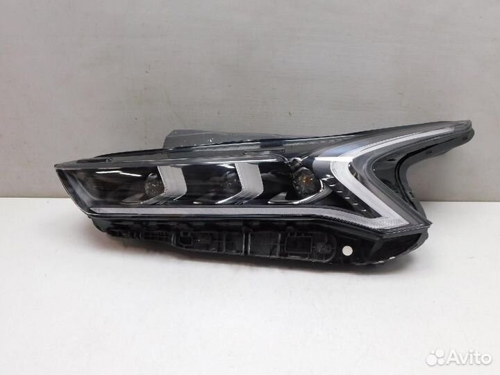 Фара левая Kia K5