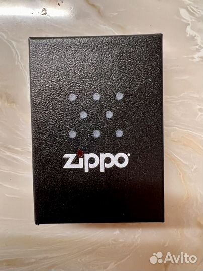 Зажигалка Zippo 