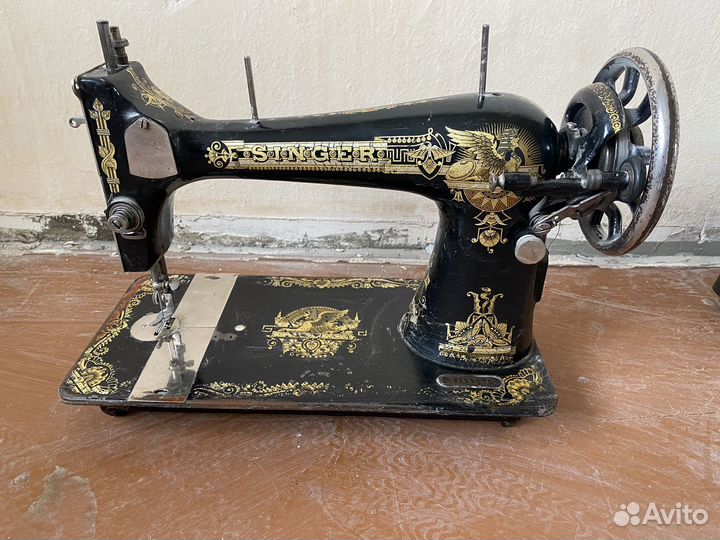 Швейная машинка singer