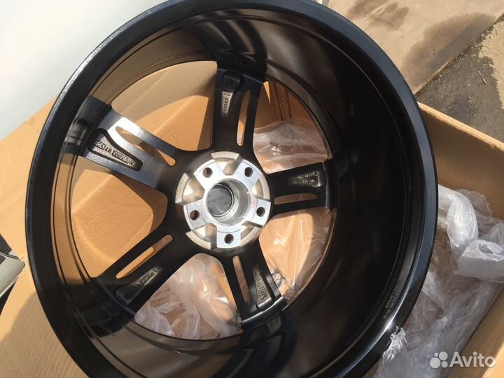 Диски на Audi A4 A5 A6 A7 A8 Q7 R19