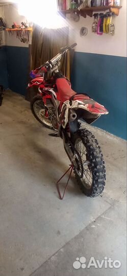 Продам CRF250 R