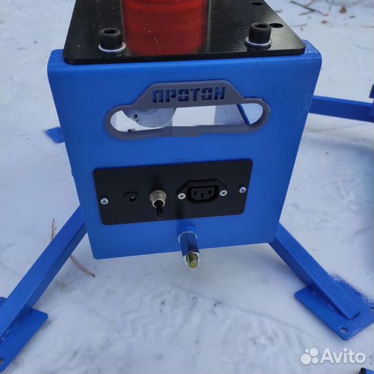 Машинка для метания тарелочек протон-М