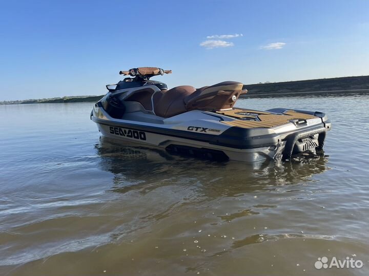 Гидроцикл BRP Sea-Doo GTX 230 Limited