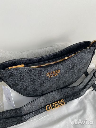 Сумка новая женская в стиле Guess