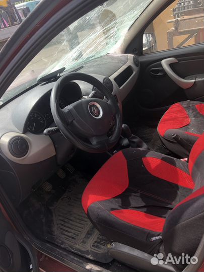 Разбор запчасти б/у Renault Sandero 2010гв