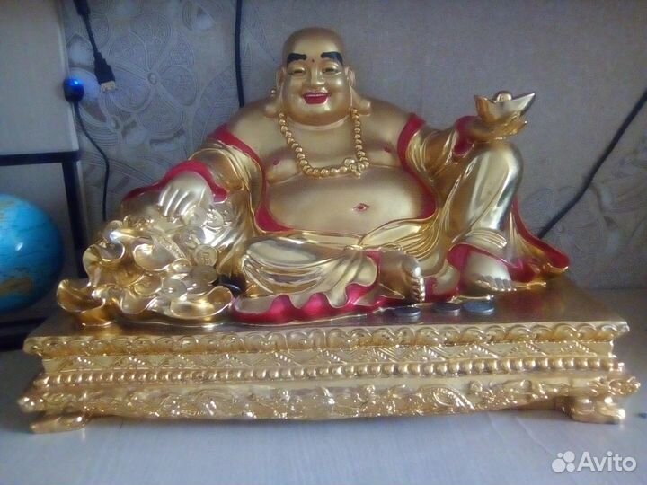 Золотой будда