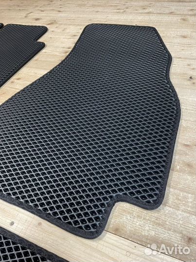 Автоковрики EVA для Renault Megane II 2002-2010