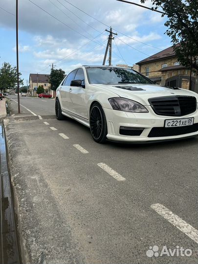 Свабеный прокат 221 mercedes