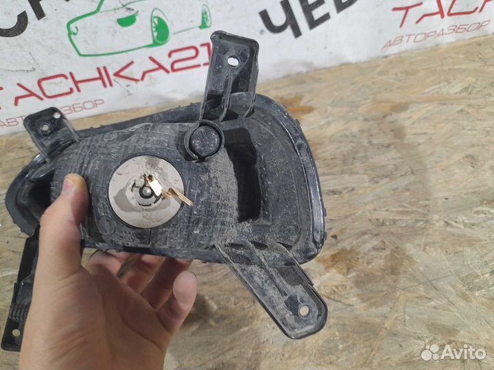 Указатель поворота передний правый Kia Cerato 4