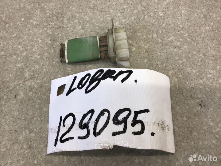 Резистор отопителя Renault Logan 2005-2014