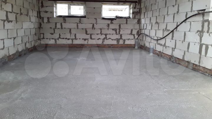 Коттедж 180 м² на участке 8 сот.