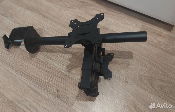 Кронштейн для монитора