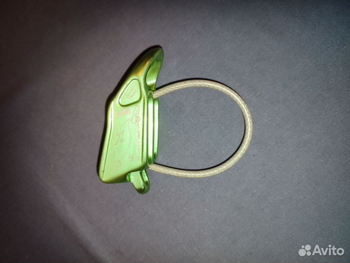 Petzle reverso спусковое устройство