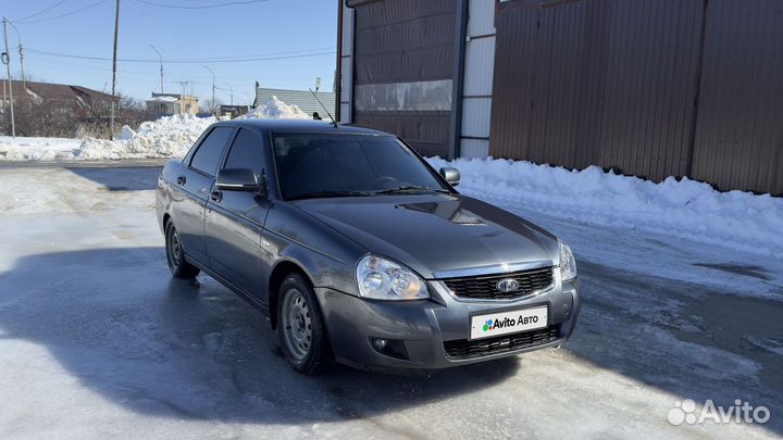 LADA Priora 1.8 МТ, 2008, 200 000 км