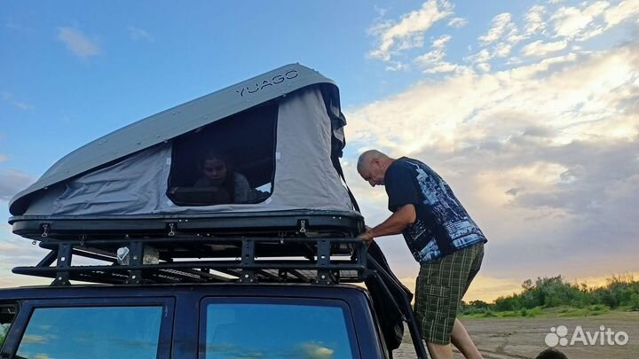 Багажный бокс-палатка на крышу авто