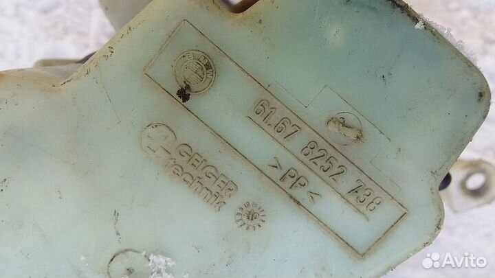 Бачок омывателя BMW X5 E53 2004