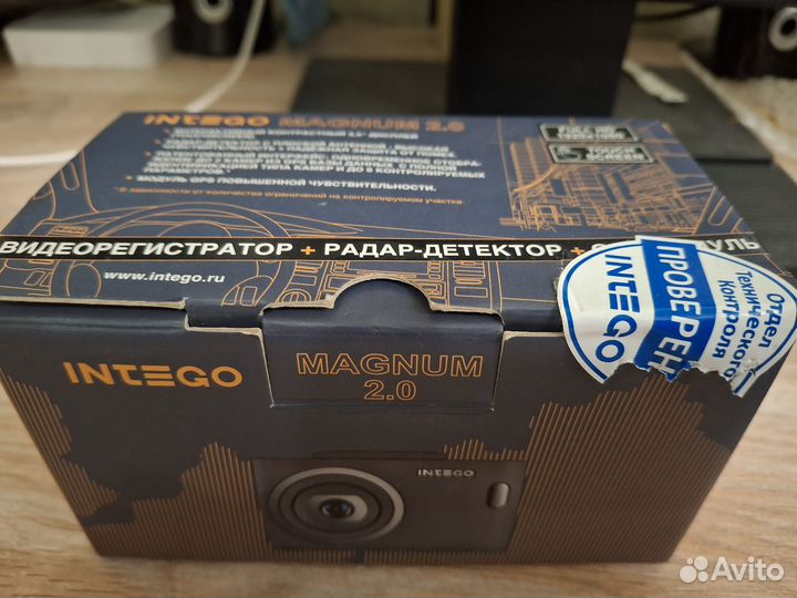 Видеорегистратор Intego Magnum 2.0