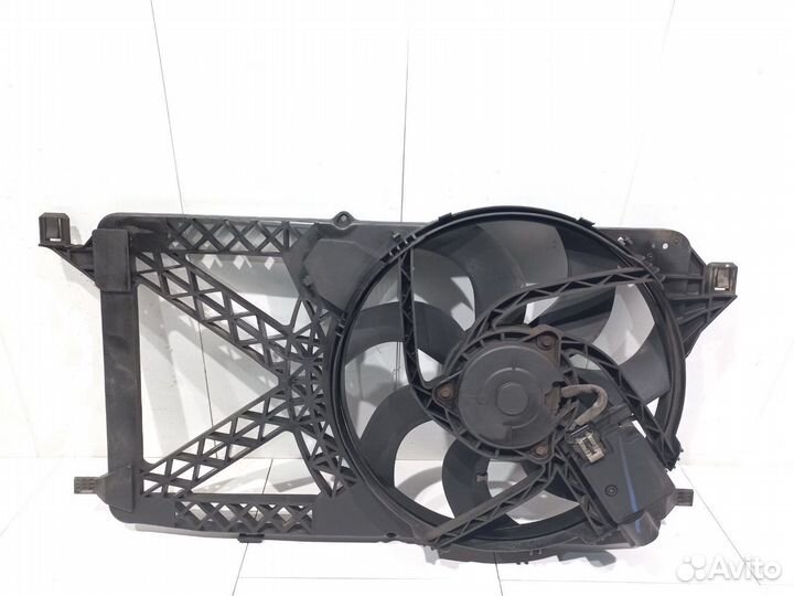 Вентилятор радиатора диффузор Ford Transit
