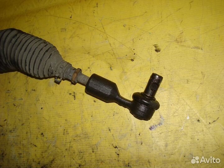 Рулевая рейка Volkswagen Passat 3B