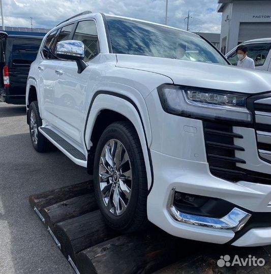 Land Cruiser 300 Расширители арок Modellista E3AQ4