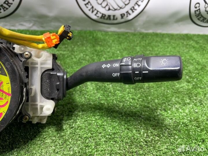 Блок подрулевых переключателей Toyota Land Cruiser