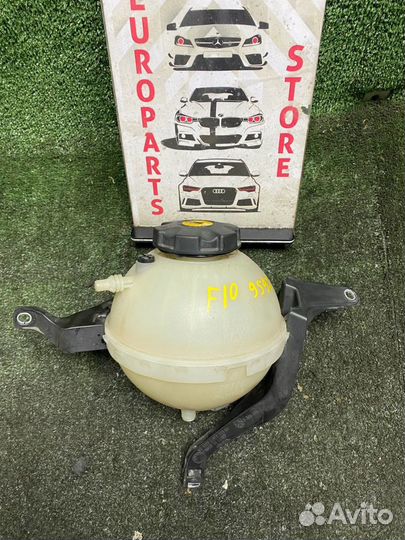 Бачок расширительный на BMW 5-Series, F10, F11