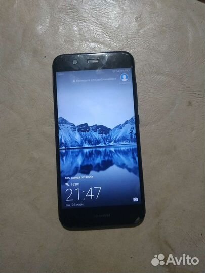 Телефон Huawei