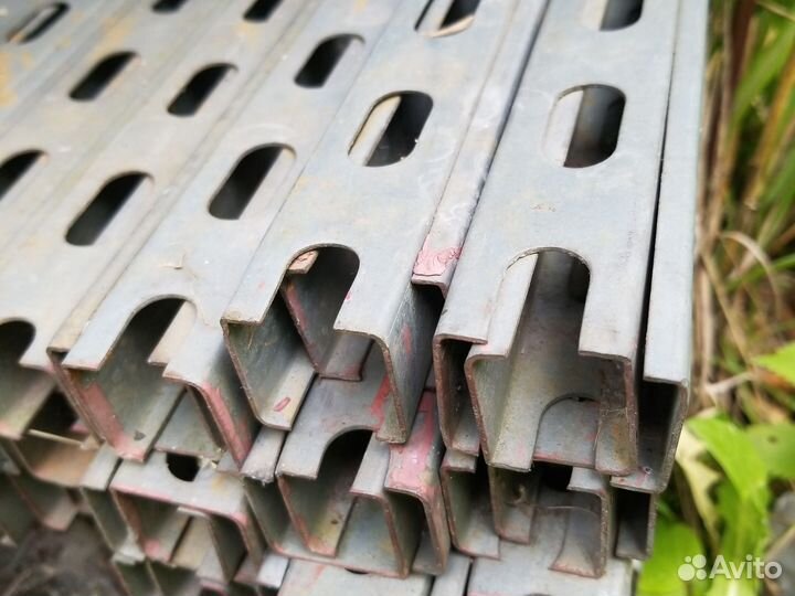 Траверса монтажная 30х30