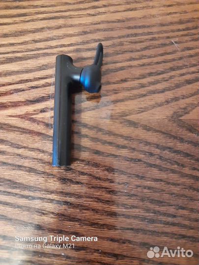 2 Bluetooth гарнитуры