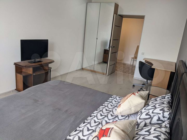 2-к. квартира, 60 м², 2/5 эт.