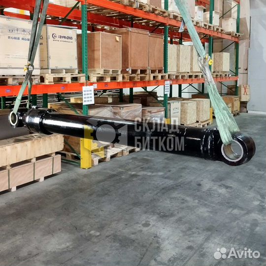 Гидроцилиндр стрелы Caterpillar 330DL