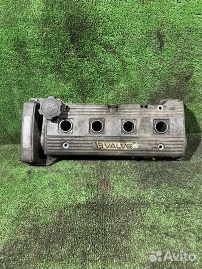 Клапанная крышка Toyota Carina AT190 4AFE 1992