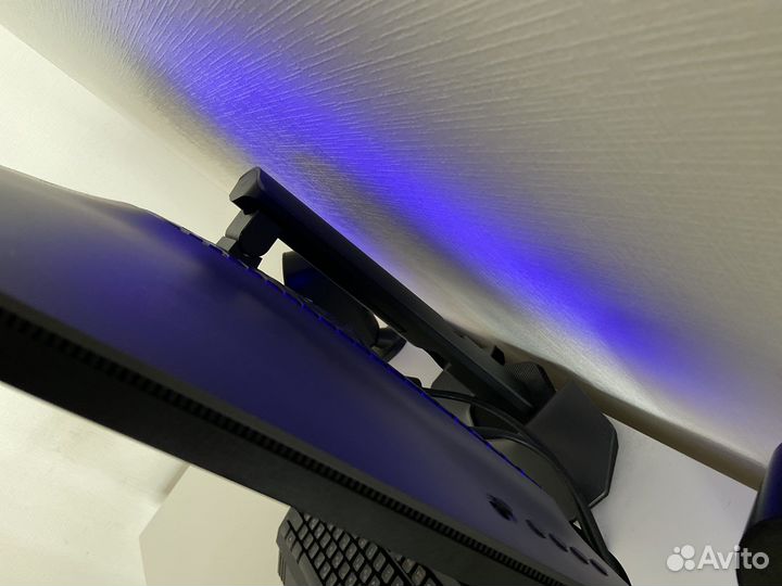 Топовый монитор Dell 27