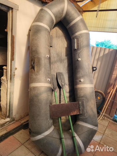 Надувная лодка