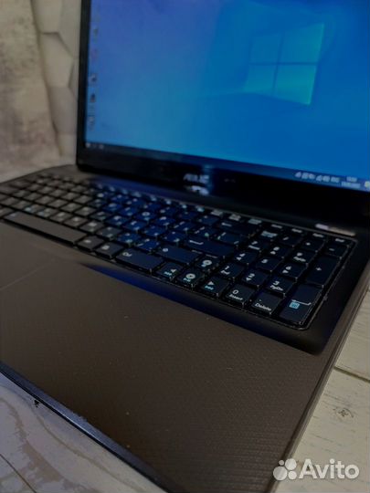 Ноутбук Asus Phenom P960