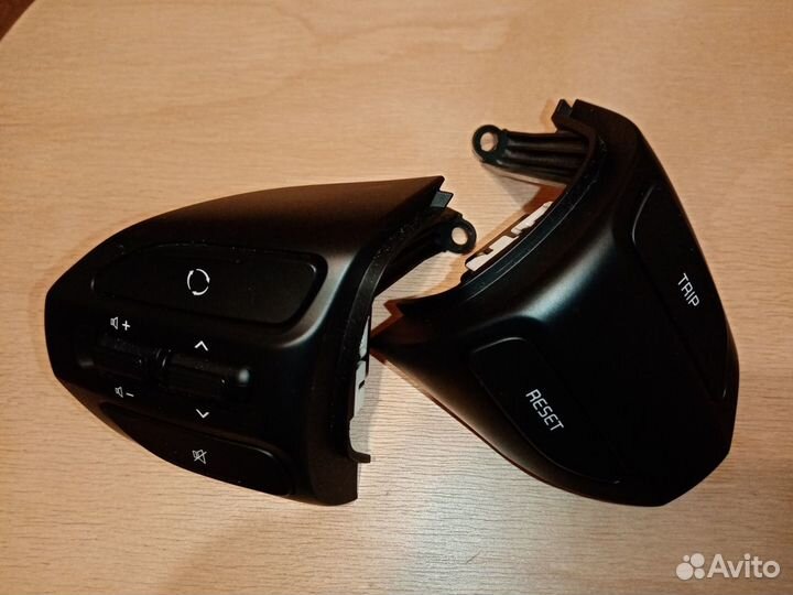 Кнопки на руль kia