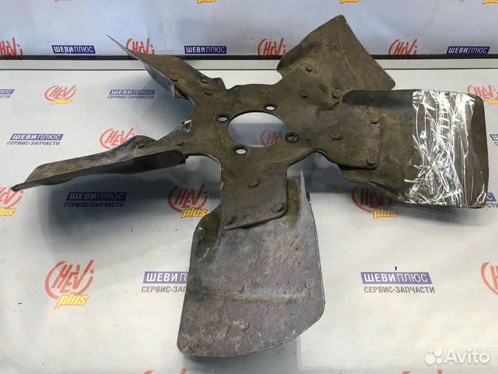 Крыльчатка вентилятора охлаждения GMC Jimmy