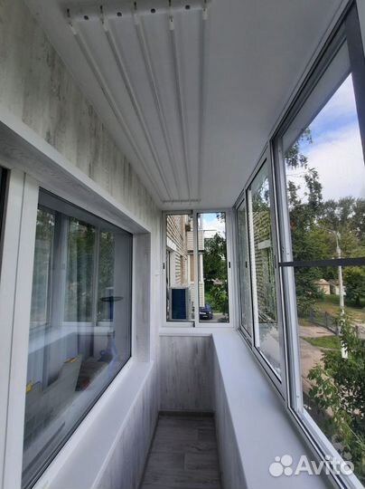 Пластиковый балкон с установкой