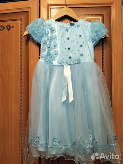 Платье для девочки, нарядное