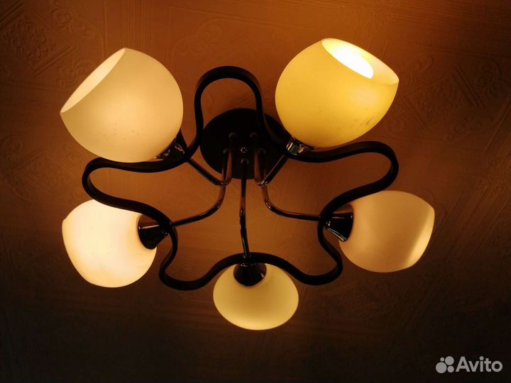 Люстра потолочная бу