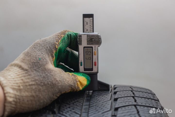 Michelin Latitude X-Ice XI2 235/65 R17 108T