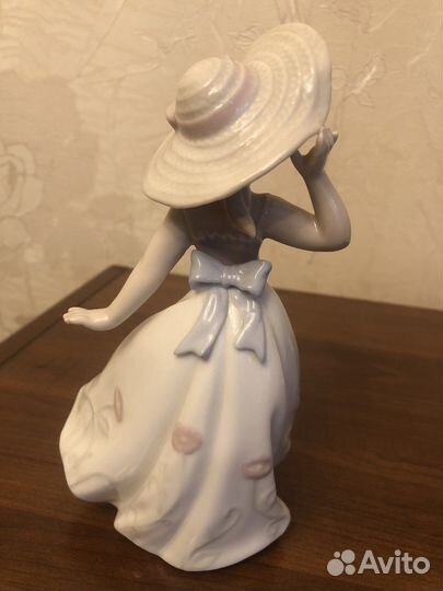 Статуэтка Pavone