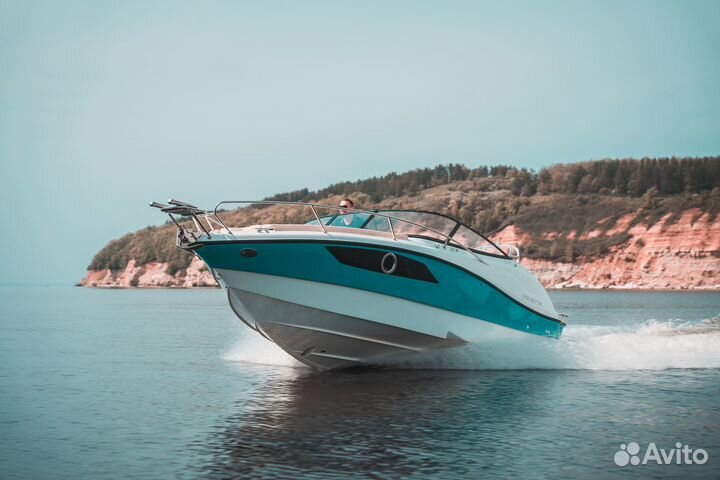 Катер с каютой Velvette 24 Euphoria