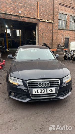 В разборе Ауди а4б8